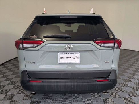 Used 2023 Toyota RAV4 XLE Premium FWD image 7