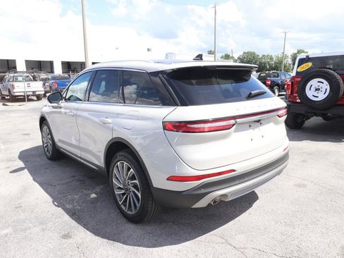 Used 2023 Lincoln Corsair Reserve w/ Equipment Group 201A image 5