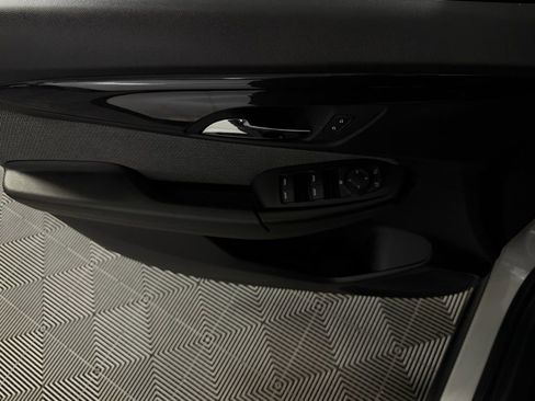 Used 2024 Chevrolet TrailBlazer LT image 23