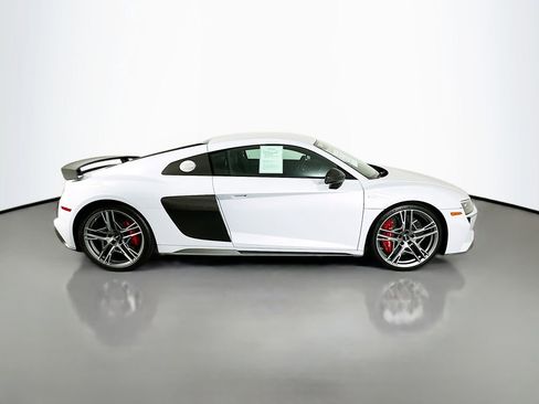 Used 2020 Audi R8 V10 performance image 8