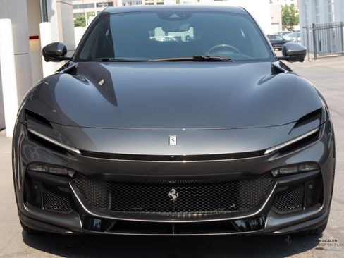Used 2023 Ferrari Purosangue AWD/4WD image 9
