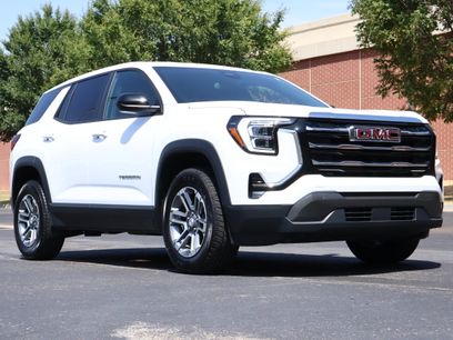 Used 2026 GMC Terrain Elevation