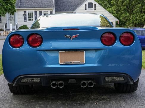 Used 2009 Chevrolet Corvette Coupe w/ Preferred Equipment Group RWD image 21