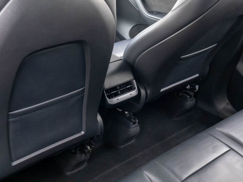 Used 2023 Tesla Model Y Long Range image 16