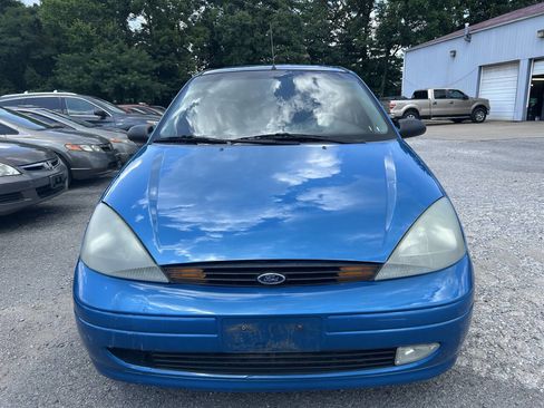 Used 2004 Ford Focus ZX3 Hatchback image 8