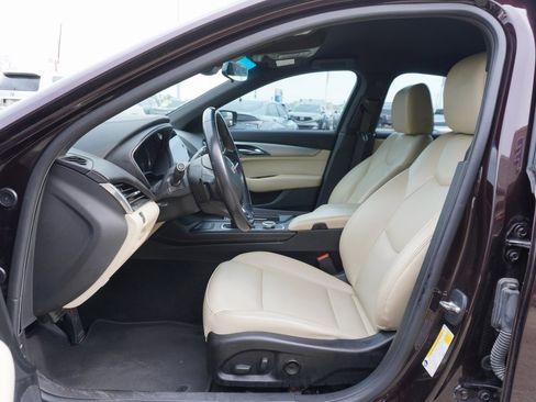 Used 2021 Cadillac CT5 Luxury image 7