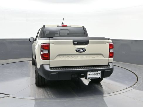 Used 2025 Ford Maverick Lariat w/ 4K Tow Package AWD/4WD image 8