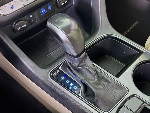Used 2019 Hyundai Sonata SEL FWD image 16