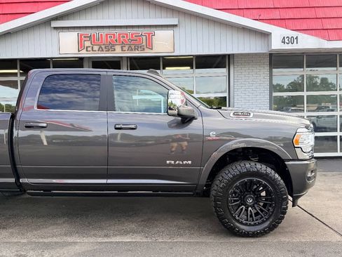Used 2024 RAM 2500 Limited w/ Safety Group AWD/4WD image 12
