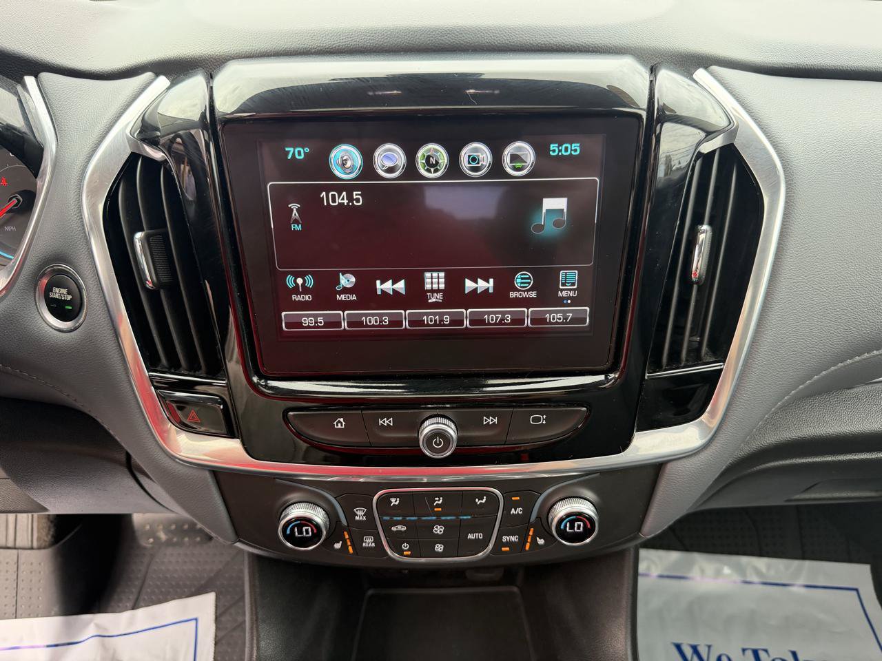 Used 2019 Chevrolet Traverse LT w/ LT Premium Package FWD image 33