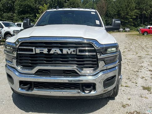 New 2025 RAM 5500 Tradesman image 3