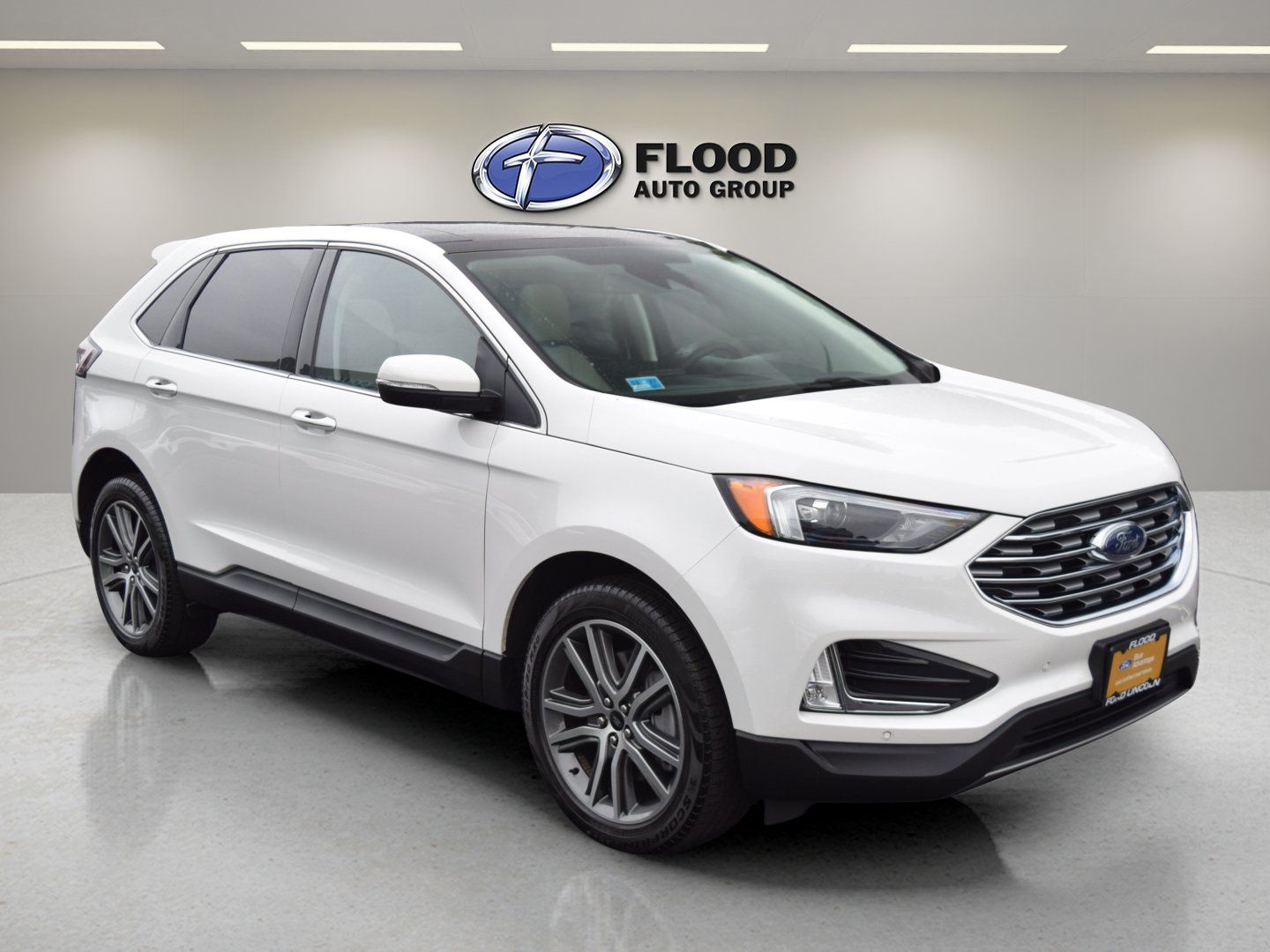 Used 2024 Ford Edge Titanium AWD/4WD image 1