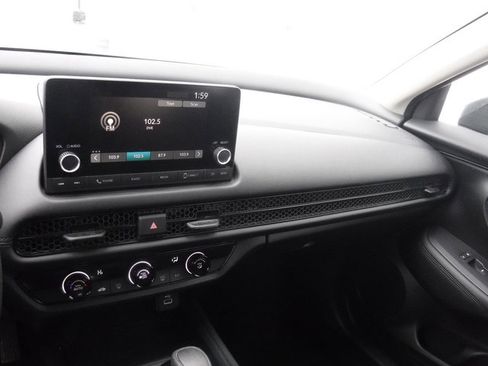 Used 2023 Honda HR-V LX image 17