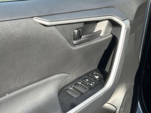 Used 2024 Toyota RAV4 LE image 15