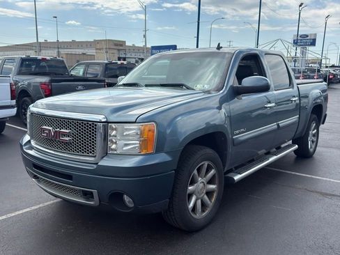 Used 2011 GMC Sierra 1500 Denali AWD/4WD image 6
