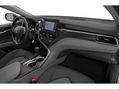 Used 2021 Toyota Camry LE AWD/4WD image 18