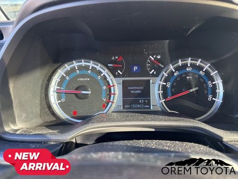 Used 2014 Toyota 4Runner SR5 image 19