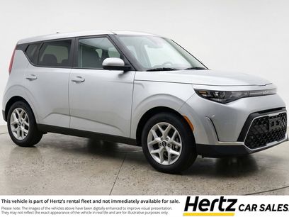 Used 2025 Kia Soul LX w/ LX Technology Package