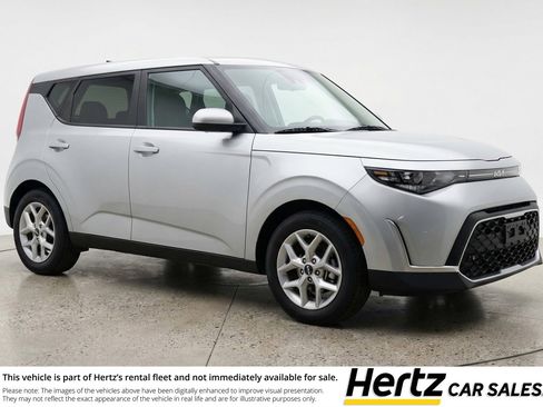 Used 2025 Kia Soul LX w/ LX Technology Package image 1