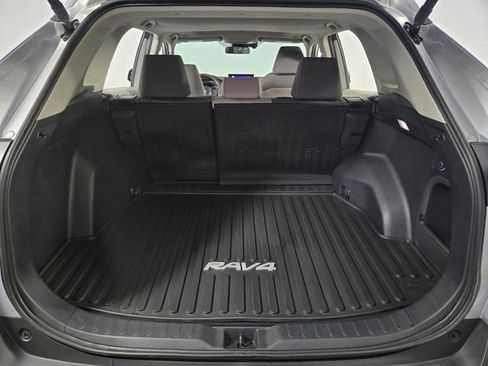 Used 2024 Toyota RAV4 XLE w/ Convenience Package image 33