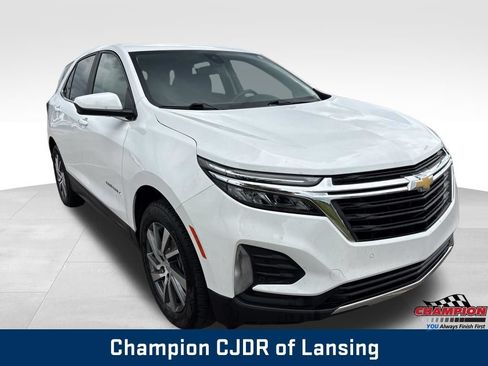 Used 2024 Chevrolet Equinox LT w/ LPO, Floor Liner Package AWD/4WD image 8