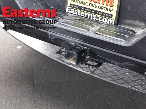 Used 2022 Toyota Tundra SR AWD/4WD image 23