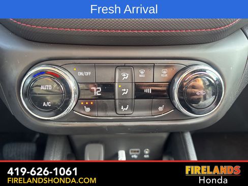 Used 2023 Chevrolet TrailBlazer RS w/ Convenience Package image 26
