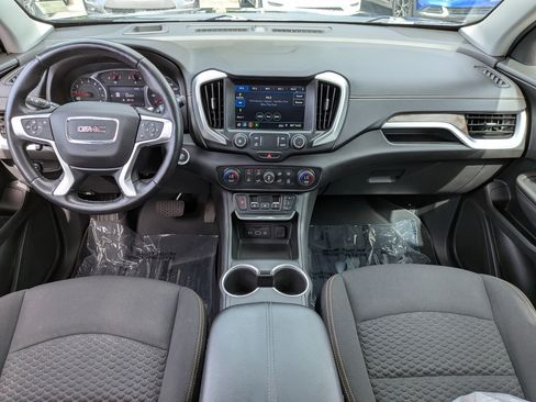 Used 2021 GMC Terrain SLE w/ Driver Convenience Package AWD/4WD image 16