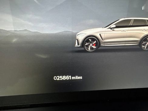 Used 2024 Jaguar F-PACE SVR AWD/4WD image 8