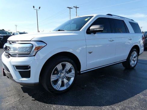 Certified 2024 Ford Expedition King Ranch AWD/4WD image 8