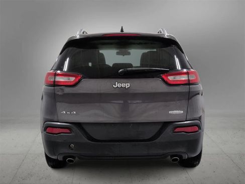 Used 2014 Jeep Cherokee Latitude w/ Cold Weather Group image 7