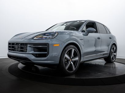 New 2026 Porsche Cayenne S