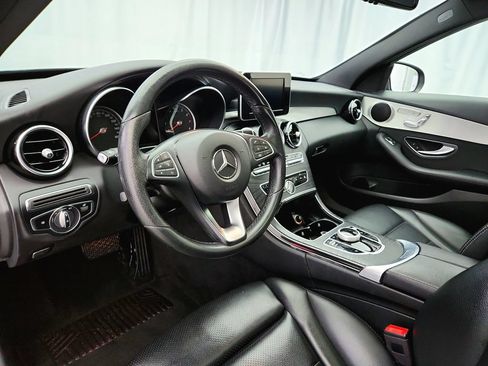 Used 2018 Mercedes-Benz C 300 4MATIC Sedan w/ Premium Package image 10