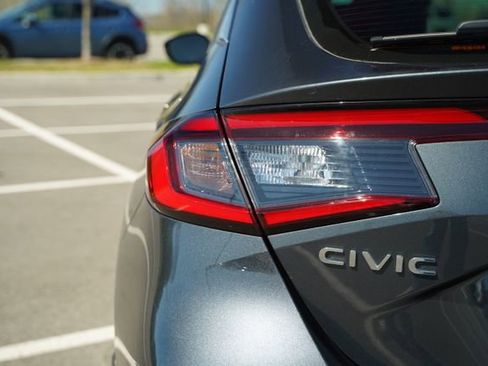Used 2024 Honda Civic Sport Touring image 39