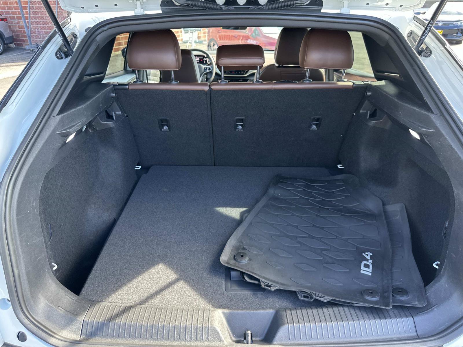 Certified 2023 Volkswagen ID.4 Pro RWD image 5
