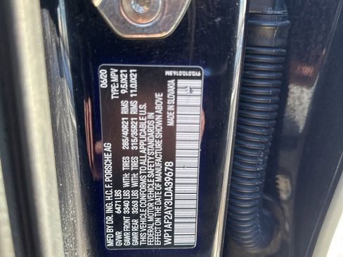 Certified 2020 Porsche Cayenne Turbo image 39