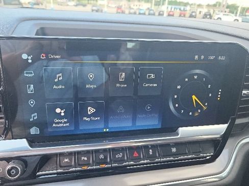 Used 2023 Chevrolet Silverado 1500 High Country w/ High Country Premium Package AWD/4WD image 42