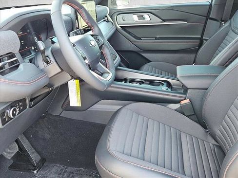 New 2025 Ford Explorer ST-Line image 12