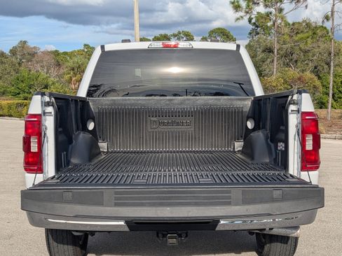 Used 2022 Ford F150 XLT w/ Equipment Group 301A Mid image 15