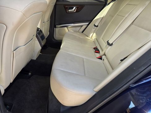 Used 2013 Mercedes-Benz GLK 350 2WD image 9
