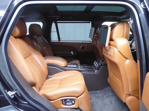Used 2016 Land Rover Range Rover LWB SV Autobiography image 33