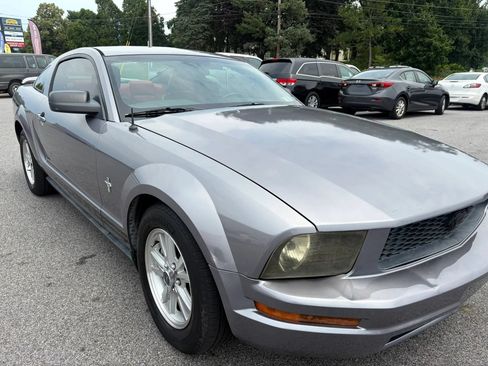 Used 2006 Ford Mustang Coupe RWD image 24