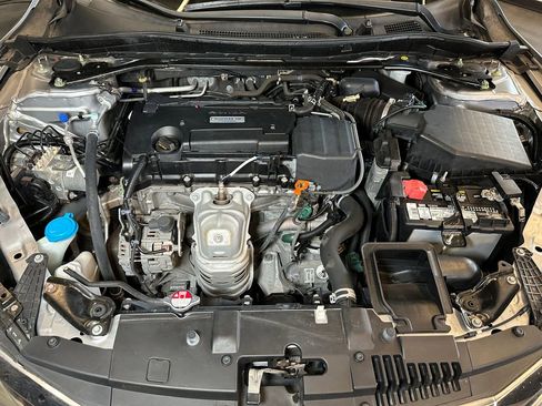 Used 2017 Honda Accord EX-L image 24
