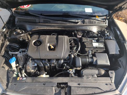 Used 2020 Kia Forte LXS image 32