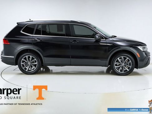 Used 2022 Volkswagen Tiguan SE image 49