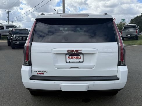 Used 2015 GMC Yukon SLT w/ HD Trailering Package image 4