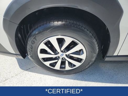 Used 2024 Subaru Outback Premium image 10