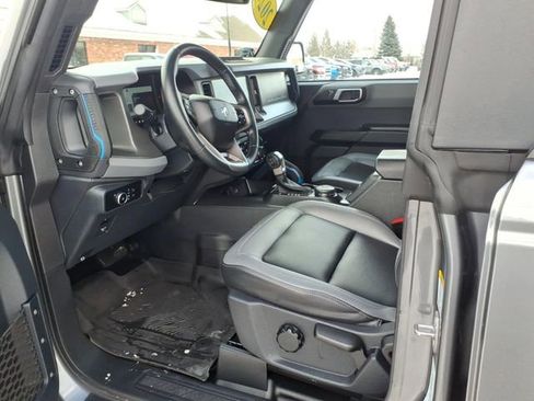Used 2024 Ford Bronco Black Diamond w/ Sasquatch Package image 15