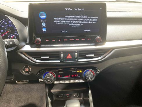 Used 2023 Kia Forte GT-Line image 16