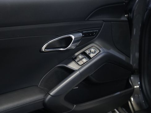 Used 2014 Porsche Boxster S RWD image 24